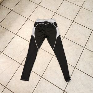 NWOT Heart Stitch Spandex Tights Yoga Pockets Workout Gym Striped Sweatpants